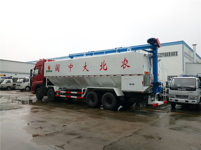 國五東風天龍40米前四后八散裝飼料車 高效物流運輸?shù)膶I(yè)利器
